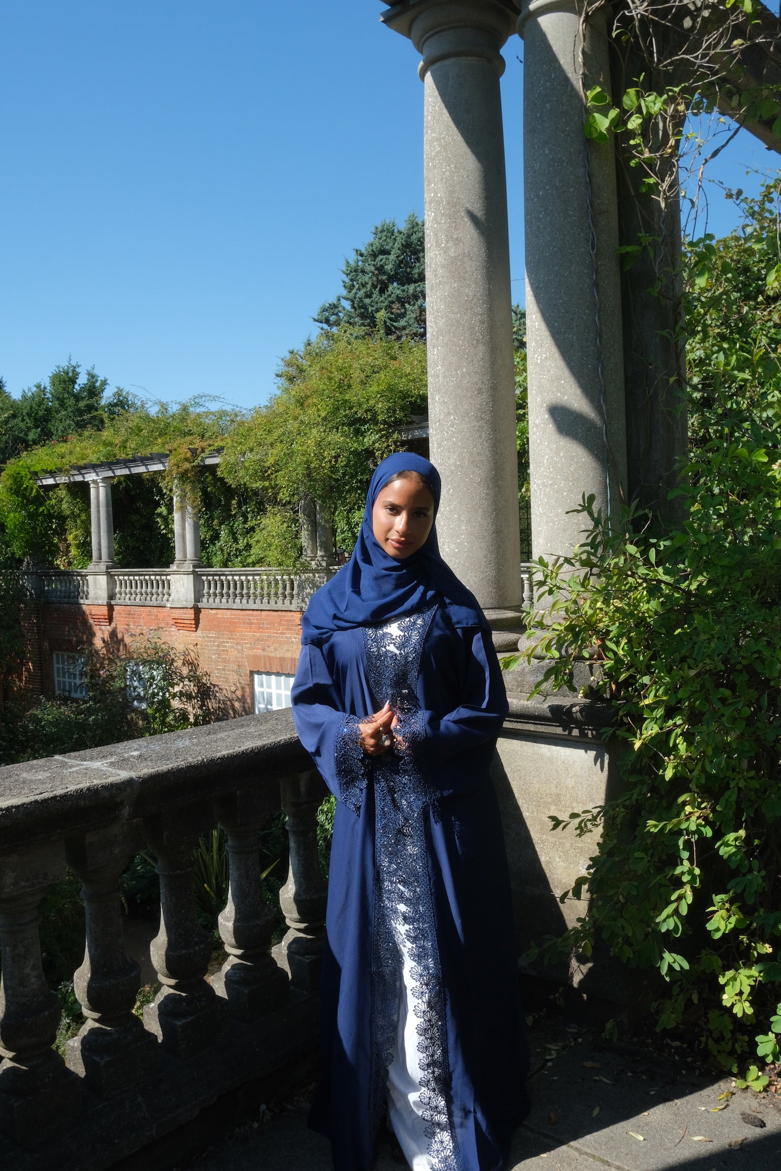 Noor Navy Blue - نور