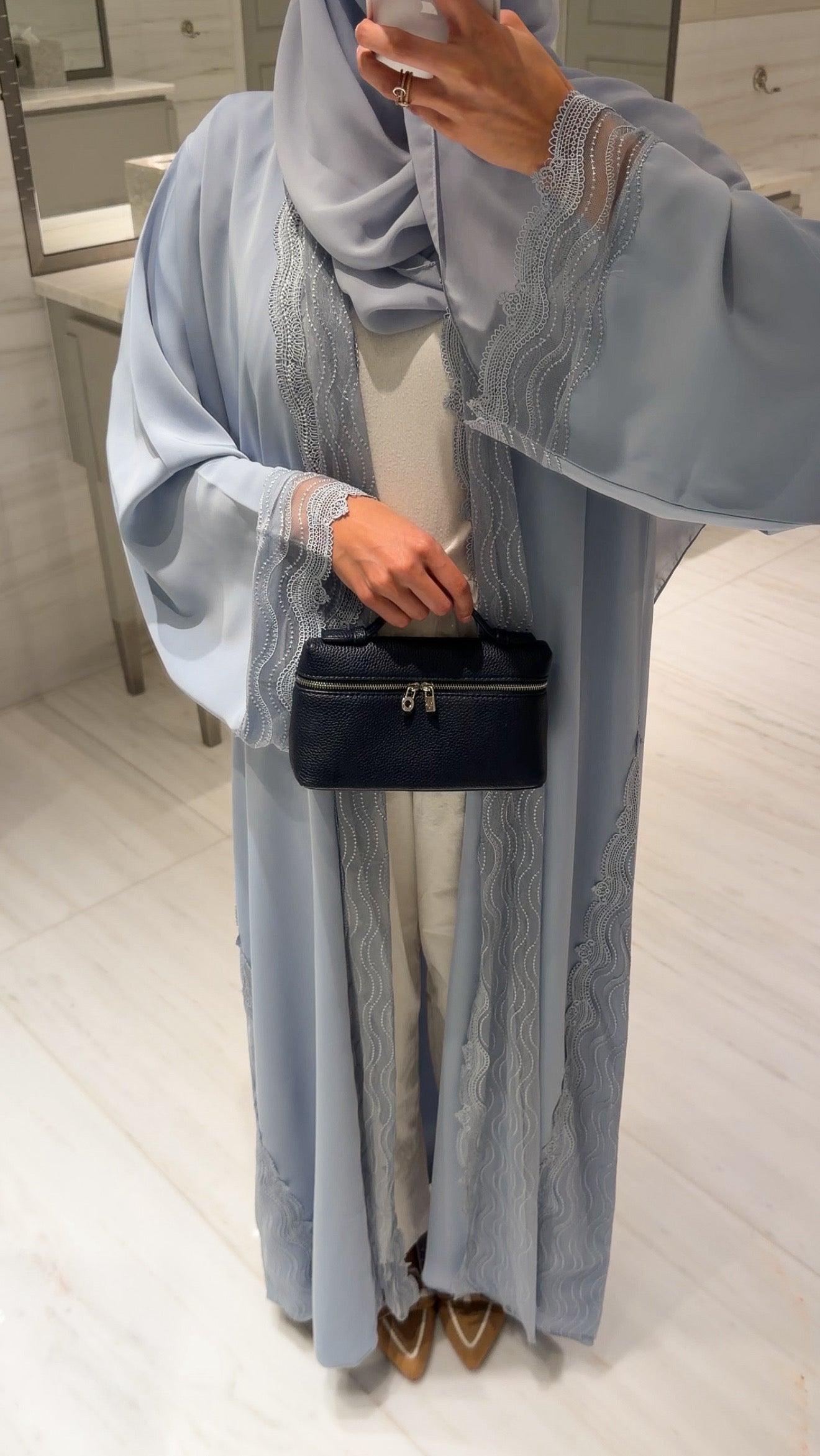 Icy blue Sherine - شيرين