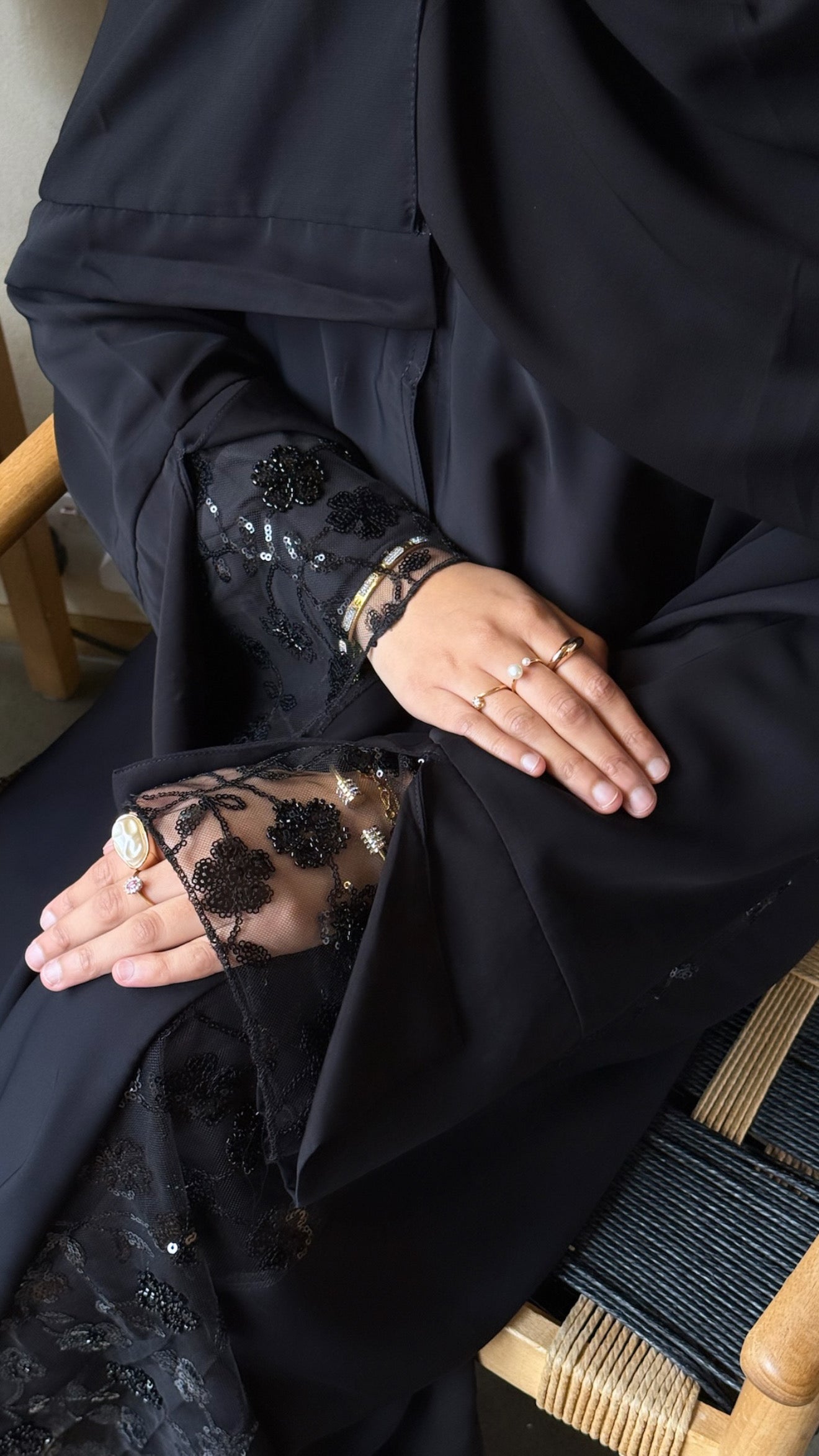 Black Maya - مايا