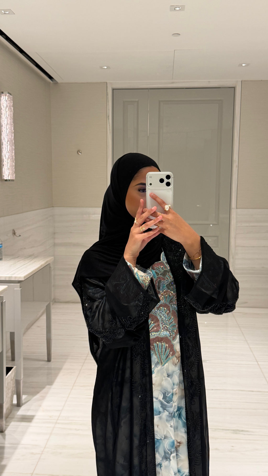 Icey Blue Mukhawar