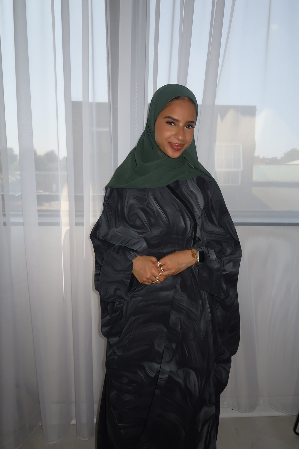 Azra Emerald Green - أزرا