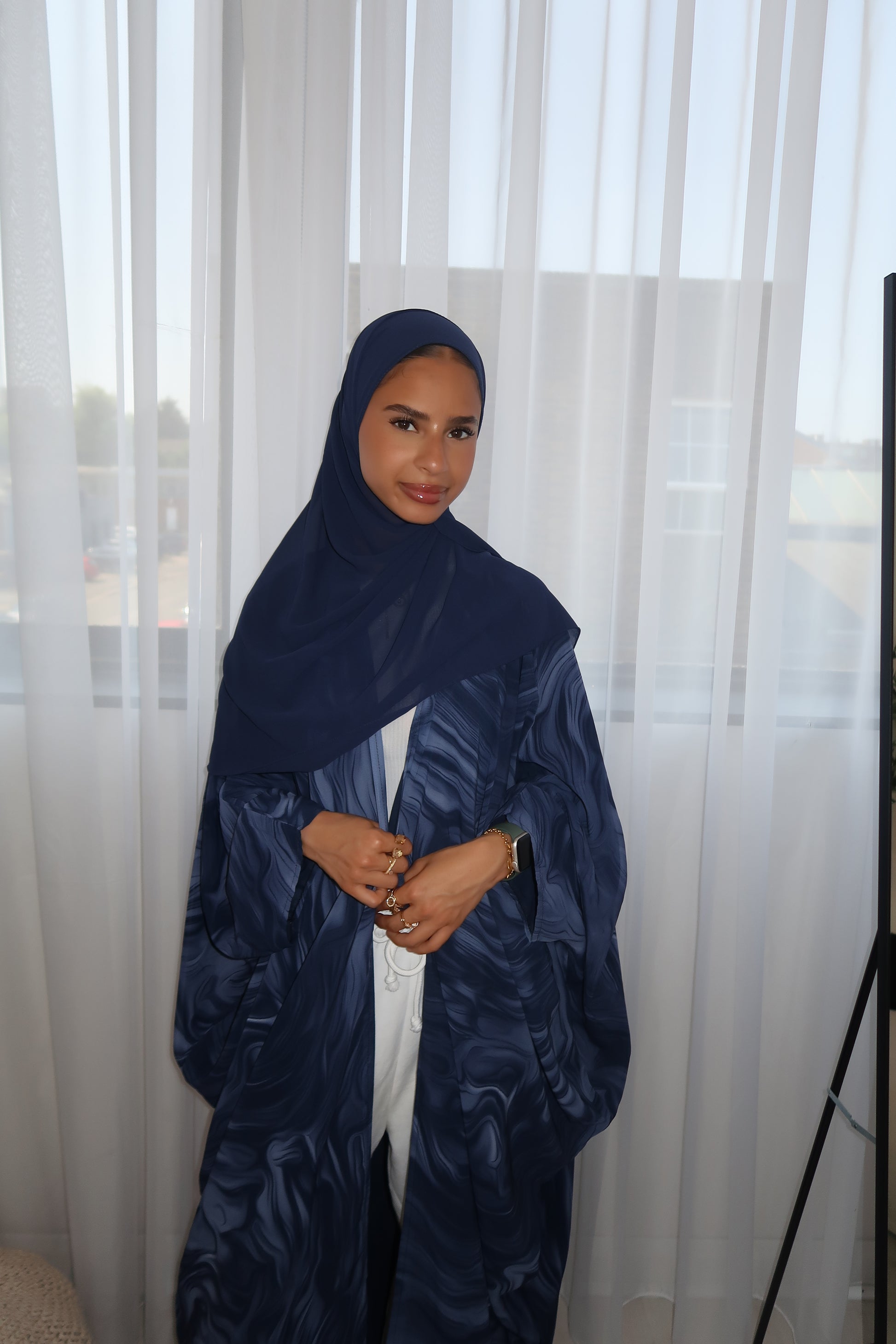 Azra - أزرا